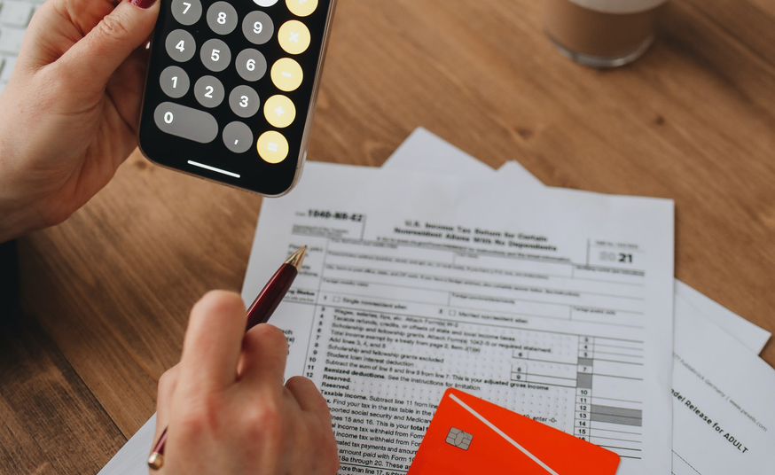 KMR TAX & FINANCIAL GROUP INC